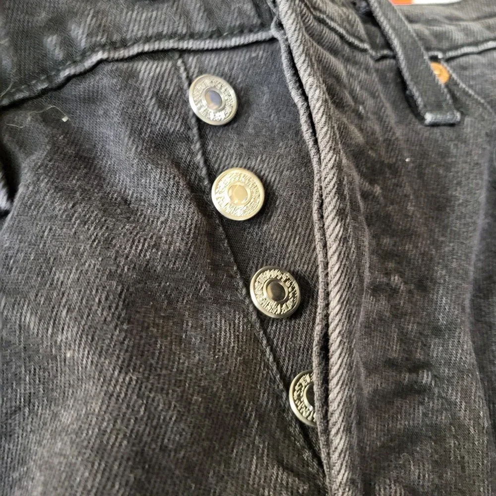 Levi's 501 Womens‎ Shorts 24 Black Big E Ribcage Cut Off High Rise Button Fly